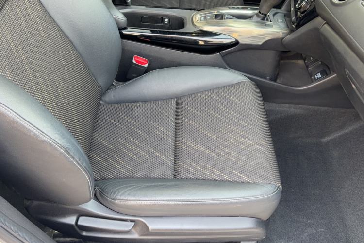 Used Honda XR-V 2015 1.8L EXi CVT Comfort Version