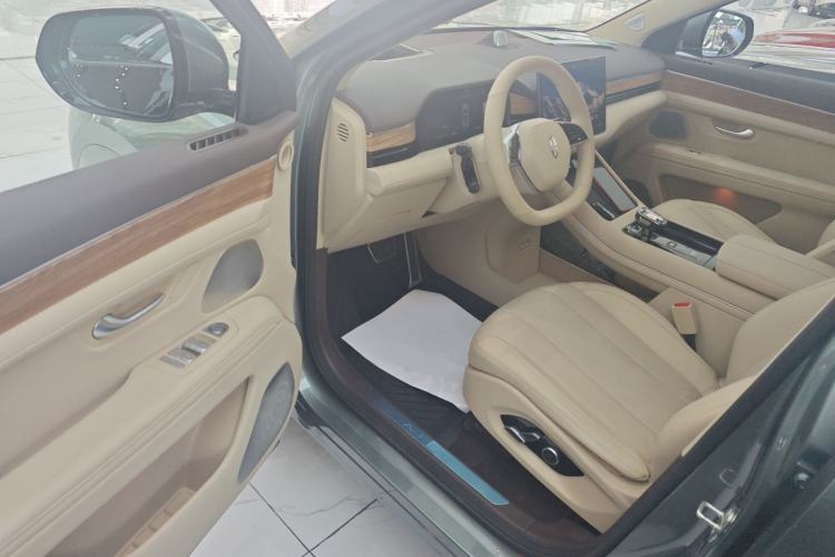 Used Hima AITO M7 2024 1.5T Rear-Drive Plus Version 5 Seats