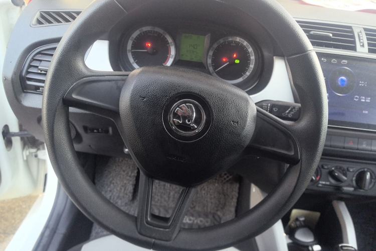 Used Skoda Fabia 2017 1.4L Automatic Car Enjoy Edition
