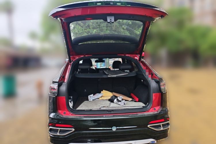 Used Volkswagen Tayron X 2023 380TSI Four-Wheel Drive Flagship Smart Edition Trunk