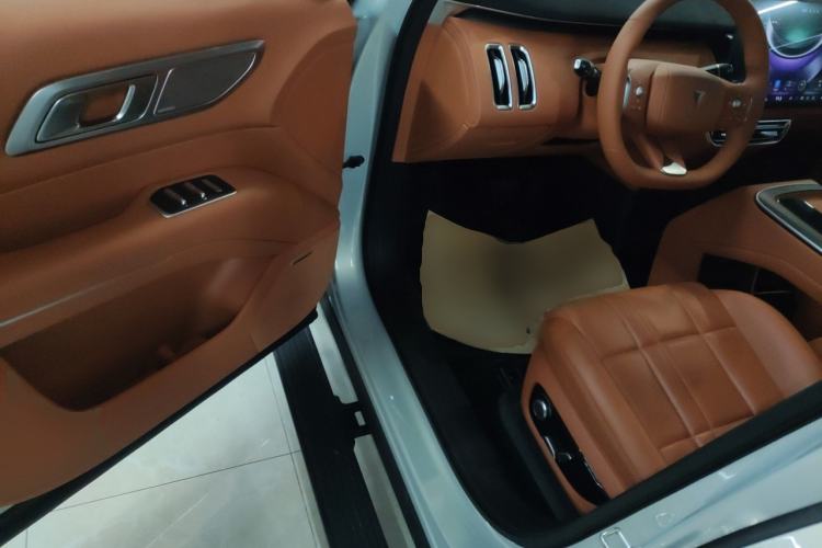 Used Deepal S09 2025 Four-Wheel Drive Ultra+ Custom Edition