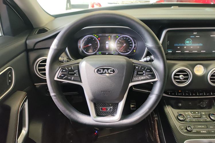 Used JAC Group Refine S7 2017 1.5T Automatic Luxury Model Steering Wheel