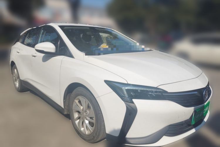 Used Buick Velite 6 2022 Plug-in Hybrid Connected Fashion Model Front Right 45 Deg