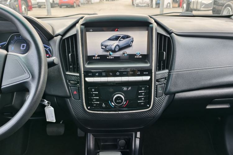 Used Luxgen S3 2016 1.6L CVT Smart Enjoyment Model