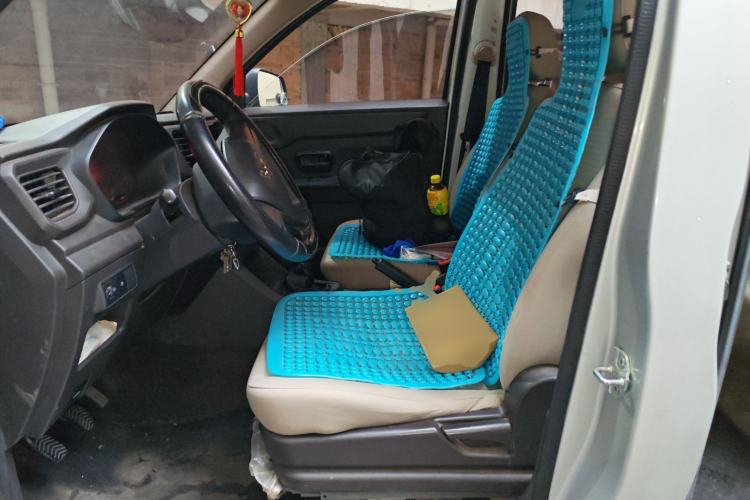 Used Wuling Hongguang V 2019 1.5L Jingqu Version China VI LAR