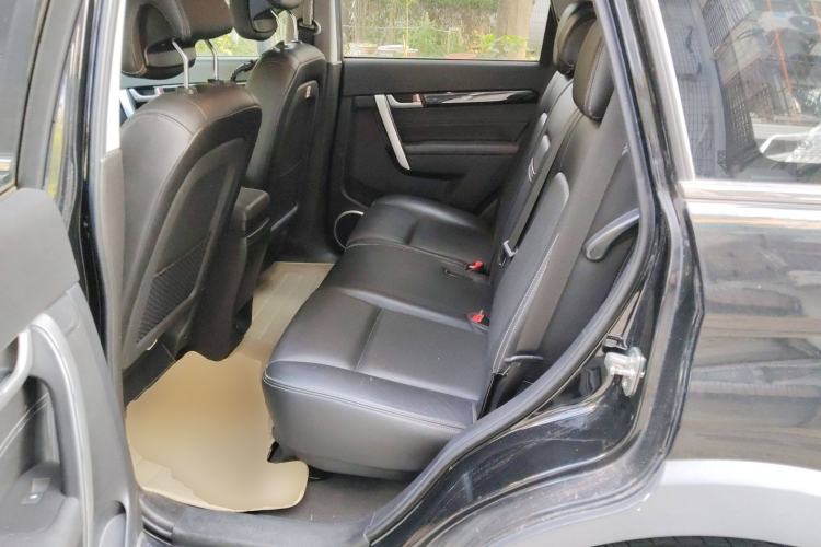 Used Chevrolet Captiva 2014 2.4L Two-Wheel Drive Urban Version 7 Seats
