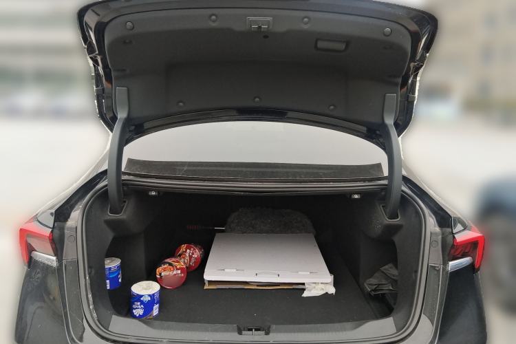 Used Buick LaCrosse 2026 Model 28T Platinum Edition Trunk