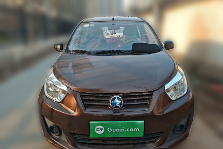 Used Venucia R30 2014 1.2L Manual Enjoyment Edition