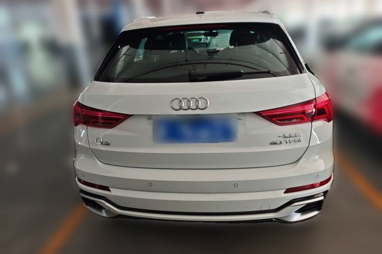 Used Audi Q3 2024 40 TFSI Fashion Dynamic Model