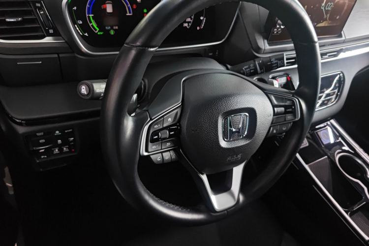 Used Honda Elysion 2024 2.0L eHEV Luxury Edition