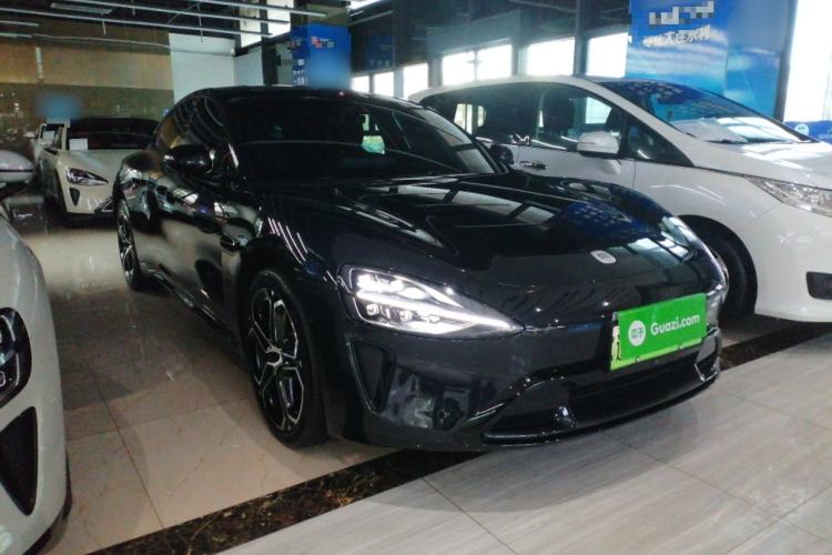 Used Xiaomi Auto SU7 2024 Four-Wheel Drive Ultra-Long Range Advanced Intelligent Driving Max Edition