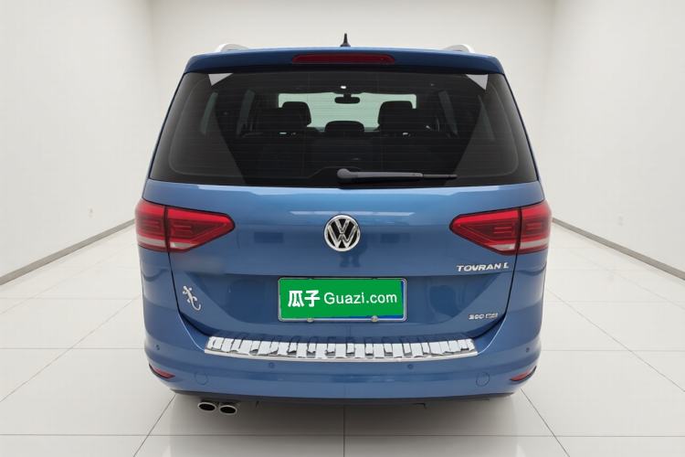 Used Volkswagen Touran 2016 Volkswagen Touran L 280TSI DSG Comfort Edition