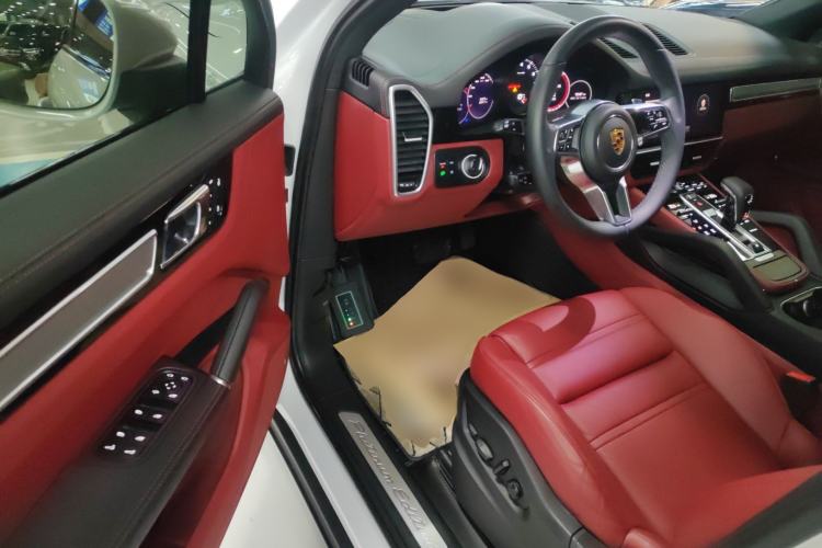 Used Porsche Cayenne 2023 Cayenne 3.0T Platinum Edition