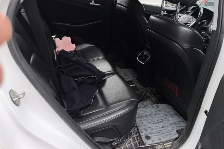 Used Hyundai Tucson 2015 1.6T Dual-Clutch Two-Wheel-Drive Smart Model
