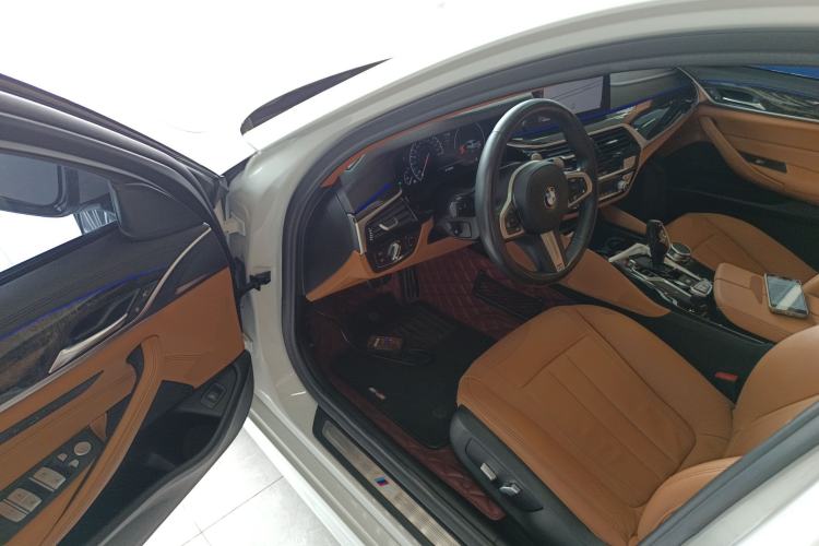 Used BMW 5 Series 2019 530Li Leading Model M Sport Package