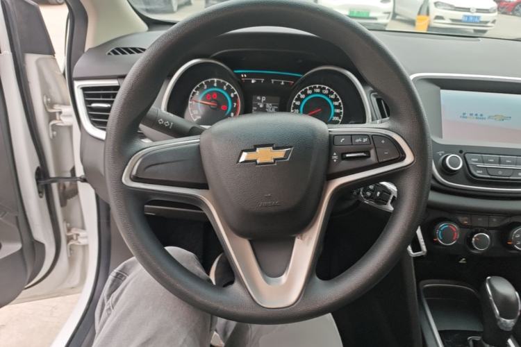 Used Chevrolet Cavalier 2016 1.5L Automatic Xinyue Edition Steering Wheel