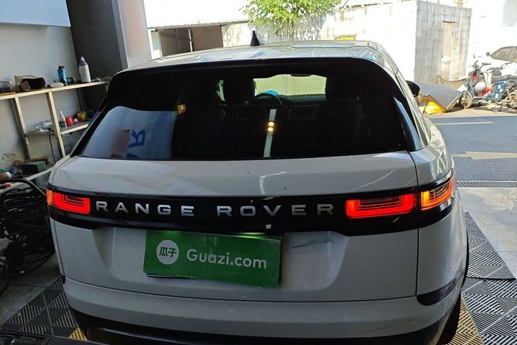 Used Land Rover Range Rover Velar 2019 250 PS R-DYNAMIC S