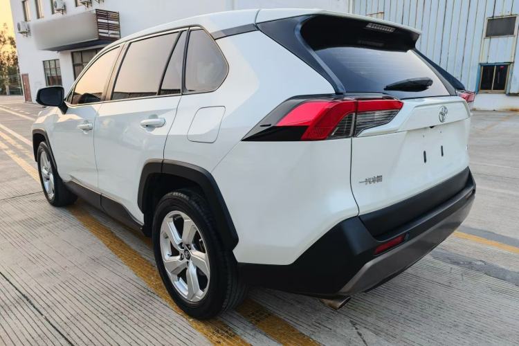 Used Toyota RAV4 2020 2.0L CVT Two-Wheel Drive Fashion Edition
