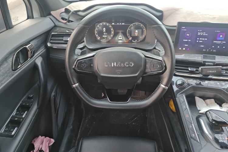 Used Lynk & Co 06 2020 1.5T JinPro model