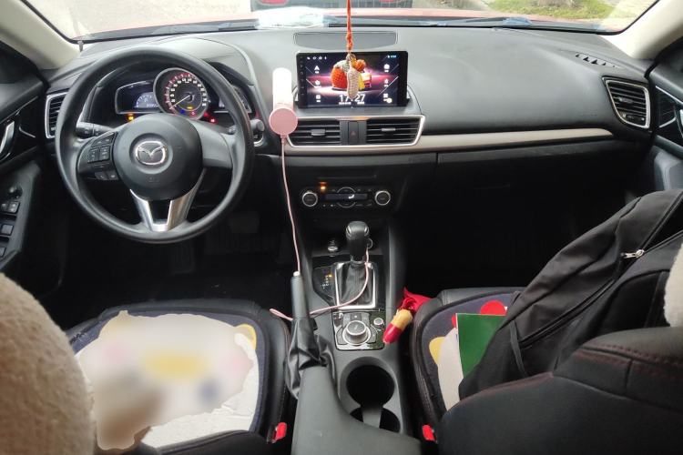 Used Mazda Mazda 3 Axela 2016 Sedan 1.5L Automatic Luxury Model