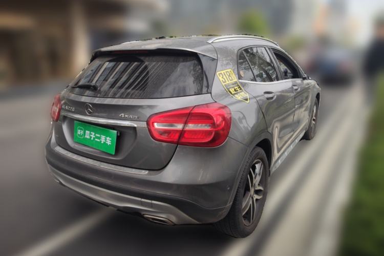 Used Mercedes-Benz GLA 2015 GLA 220 4MATIC Fashion Model Rear Right 45 Deg