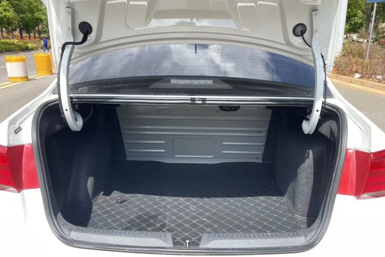 Used Volkswagen Santana 2021 1.5L Manual Fashion Edition Trunk