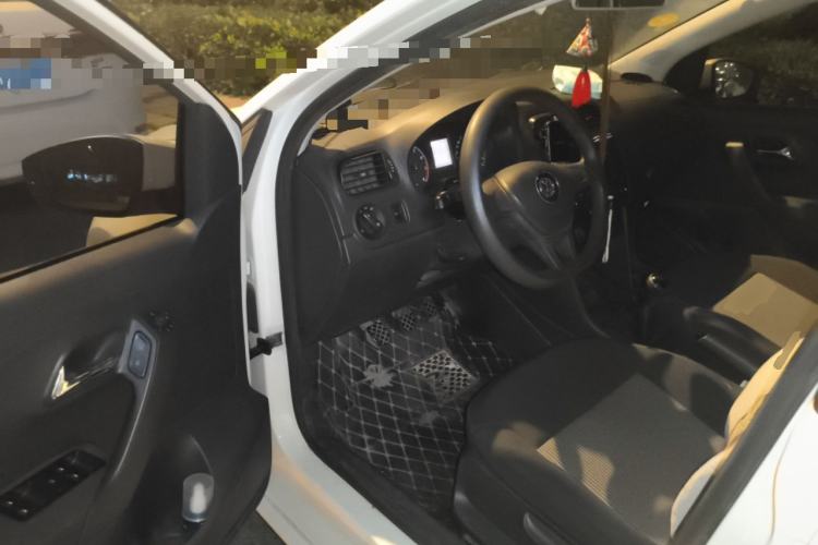 Used Volkswagen Polo 2014 1.4L Manual Fashion Edition Driver Seat