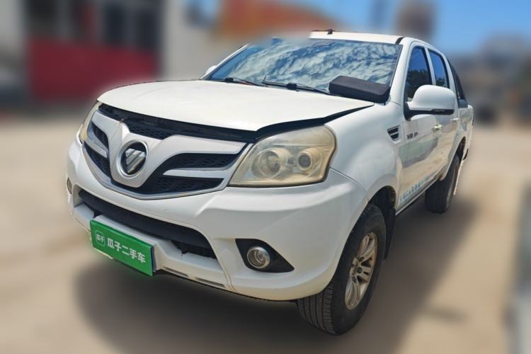 Used Foton Tunland 2013 2.4L Gasoline Two-Wheel Drive Champion Edition 4G69