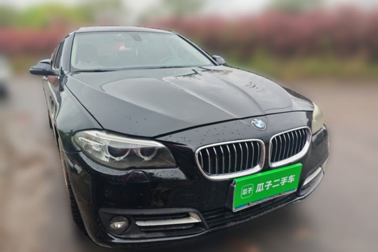 Used BMW 5 Series 2013 530Li Leading Model Front Right 45 Deg