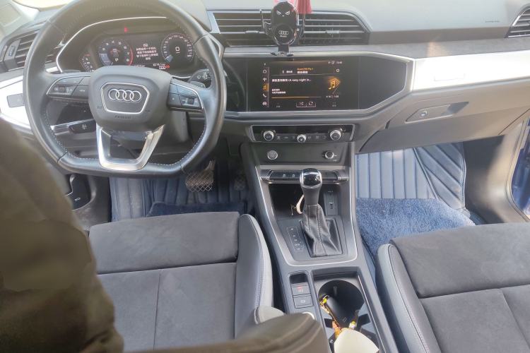 Used Audi Q3 2019 35 TFSI Fashion Dynamic Model