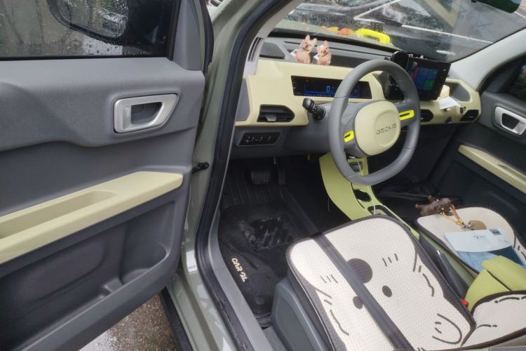 Used Geely Galaxy Panda 2024 200km Panda Rider Driver Seat