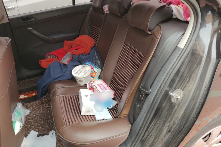 Used Volkswagen Santana 2015 1.6L Manual Fashion Edition