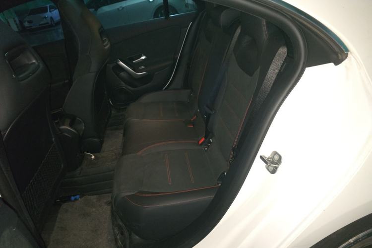 Used Mercedes-Benz CLA 2024-Year Facelifted CLA 200
