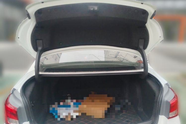 Used Buick Verano 2017 Sedan 15S Automatic Leading Model Trunk