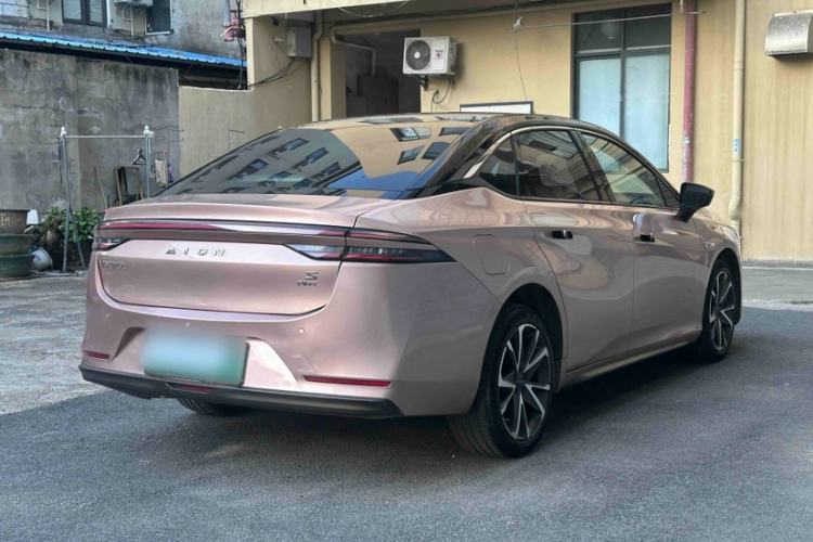 Used AION S Plus 2021 80 Tech Edition
