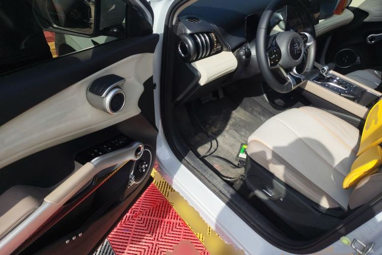 Used BYD Yuan PLUS 2024 Honor Edition 510KM Leading Model Driver Seat