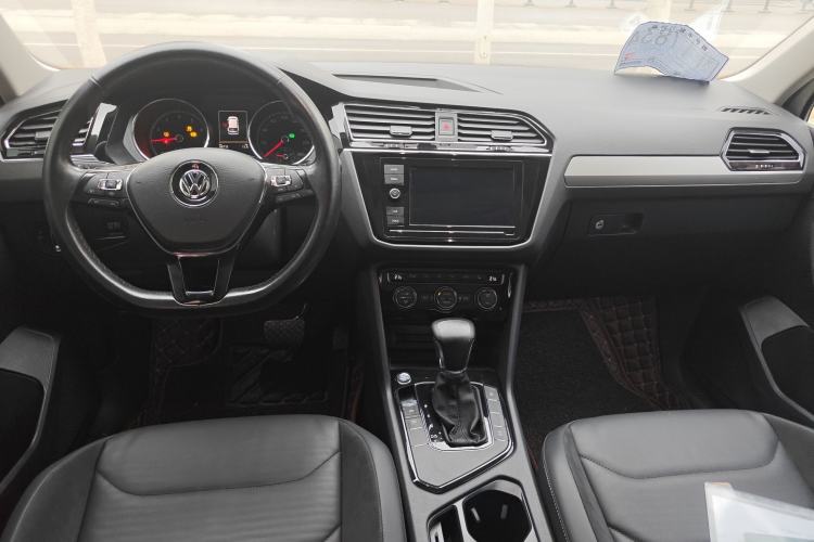 Used Volkswagen Tiguan L 2018 Facelift 330TSI Automatic Two-Wheel Drive Luxury Edition
