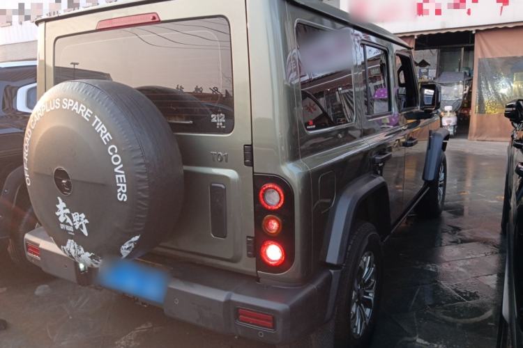 Used 212 T01 2024 2.0T Mechanic
