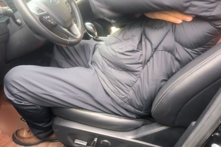 Used Ford Edge 2016 EcoBoost 245 Four-Wheel Drive Titanium Edition 7-Seater
