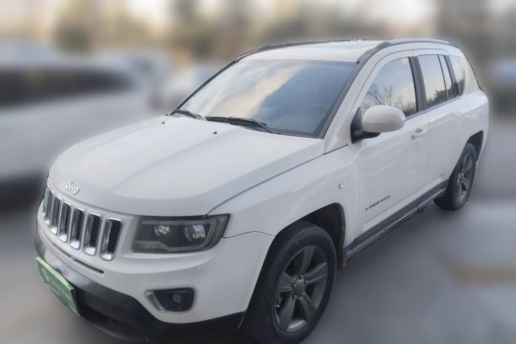 Used Jeep Compass 2014 2.4L four-wheel drive sport version