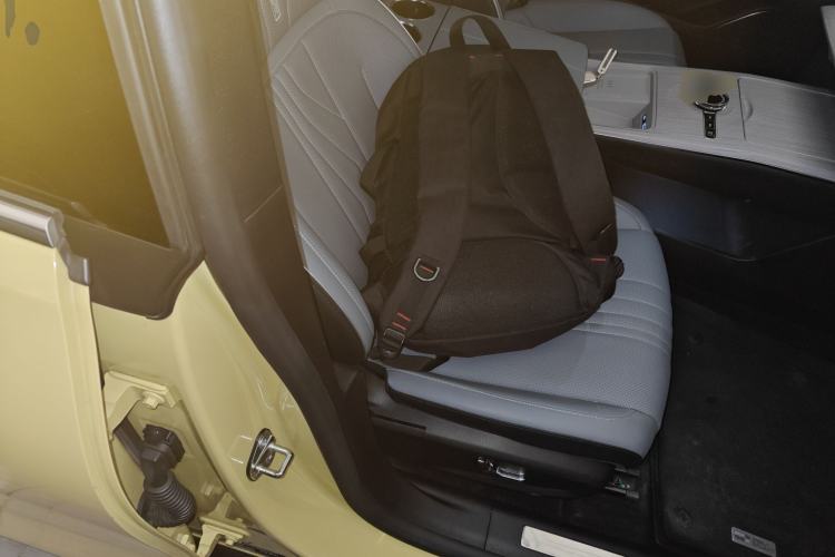 Used Geely Galaxy E8 2024 665 km Range Rear-Drive Starship Intelligent Driving Version Right Front Seat