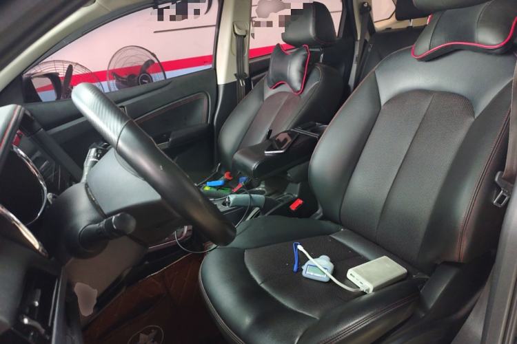 Used Venucia T70 2018 2.0L CVT Smart Enjoyment Version
