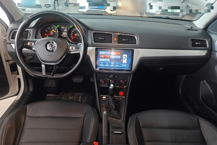 Used Volkswagen Gran Lavida 2017 180TSI DSG Comfort Edition
