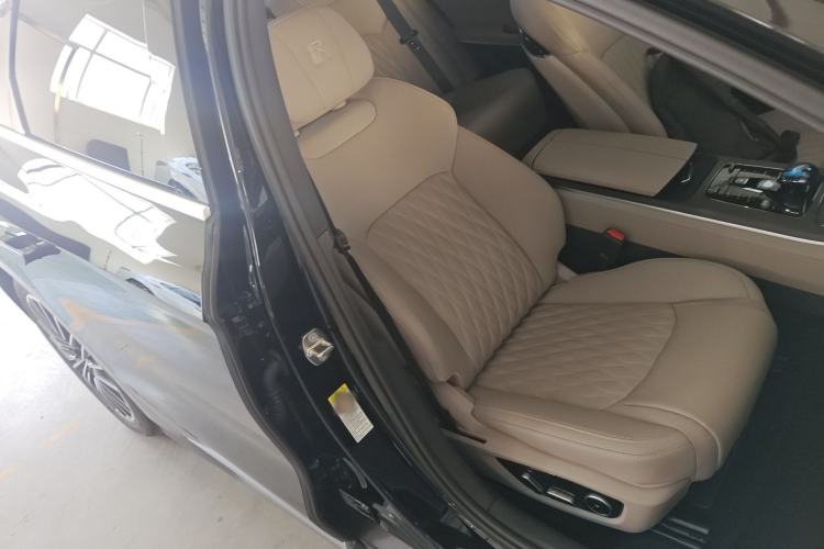 Used BYD Han 2025 DM-i Intelligent Driving Edition 125KM LiDAR Flagship Model
