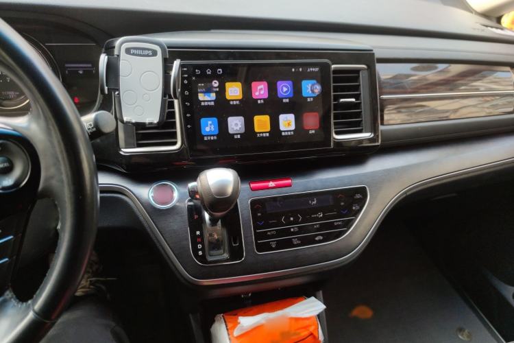 Used Honda Elysion 2016 2.4L Luxury Edition Audio And AC Panel