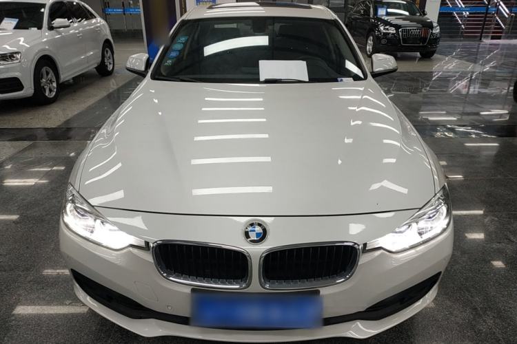 Used BMW 3 Series 2017 318i Fashion Model
