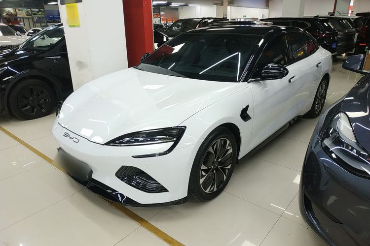 Used BYD Seal 2022 550 km Standard Range Rear-Wheel Drive Prestige Version