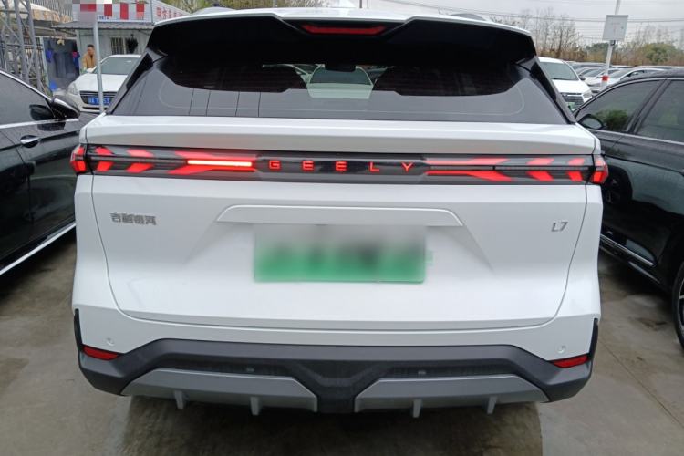 Used Geely Galaxy L7 2023 1.5T 115 km Starship
