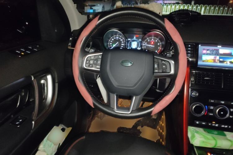 Used Land Rover Discovery Sport 2019 240 PS SE Dynamic Version China VI Standard