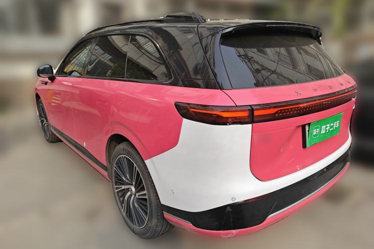 Used XPeng G9 2024 570 Max Rear Left 45 Deg
